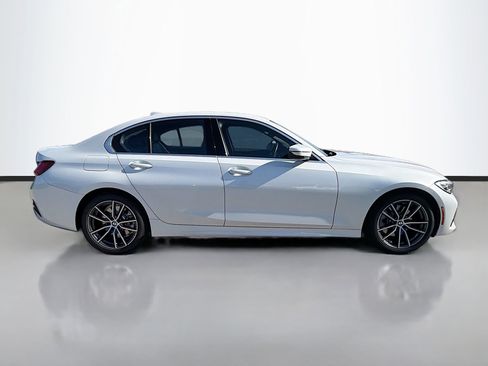 Used 2019 BMW 330i Sedan w/ Premium Package image 3