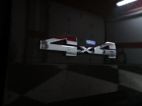 Used 2023 Toyota Tundra Limited w/ Power Package image 33