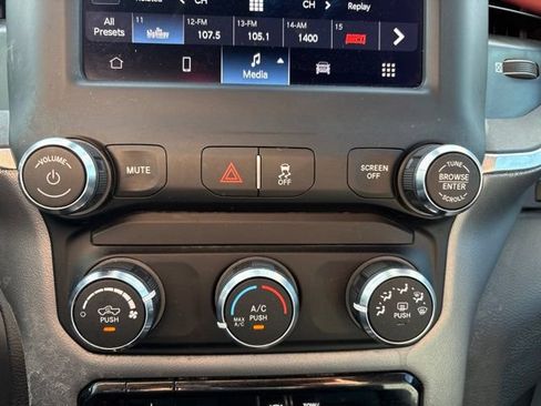 Used 2024 RAM 3500 Big Horn AWD/4WD image 24