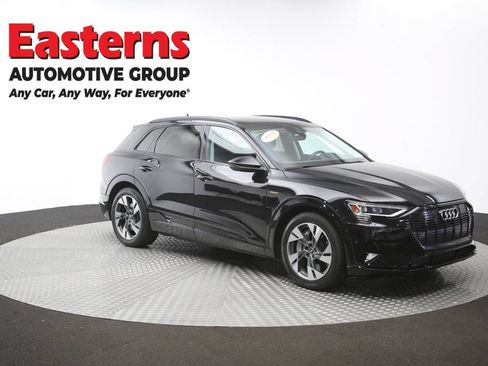 Used 2021 Audi e-tron Premium w/ Convenience Plus Package AWD/4WD image 52