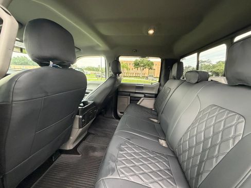 Used 2016 Ford F150 XLT w/ Equipment Group 302A Luxury AWD/4WD image 18