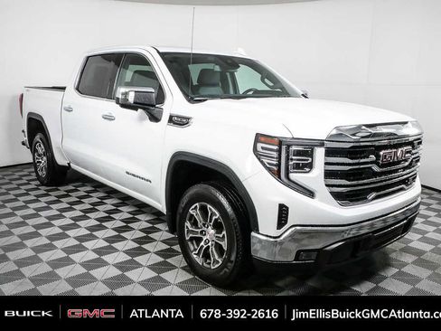 Used 2025 GMC Sierra 1500 SLT image 1