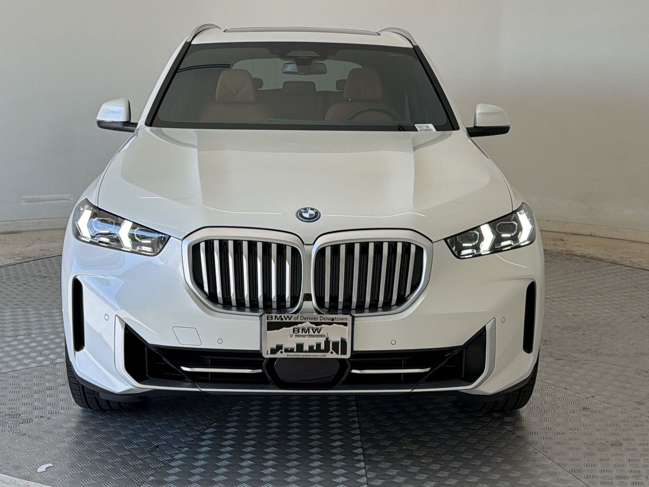 New 2026 BMW X5 xDrive50e AWD/4WD image 6