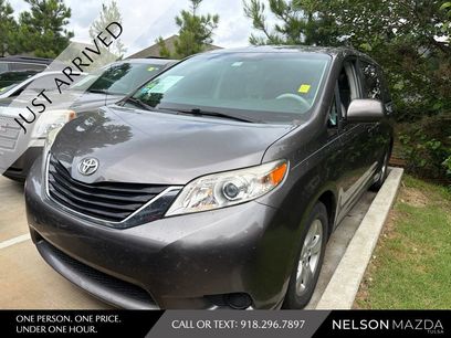Used 2013 Toyota Sienna LE