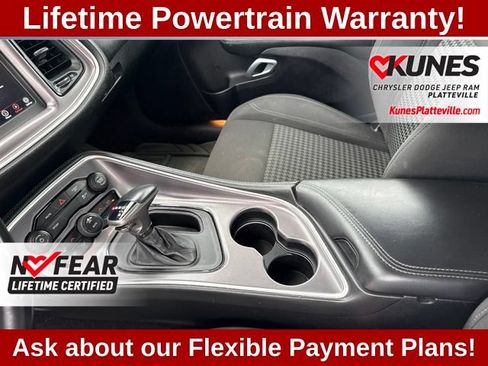 Used 2019 Dodge Challenger SXT RWD image 33