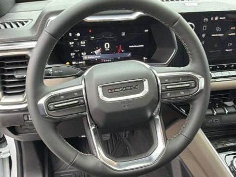 New 2026 GMC Canyon Denali AWD/4WD image 13