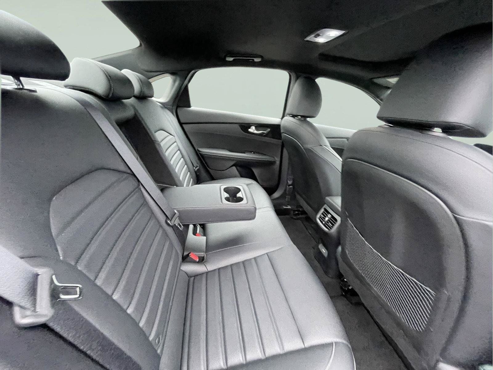 Used 2024 Kia Forte GT-Line w/ GT-Line Premium Package FWD image 22
