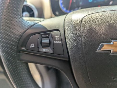 Used 2016 Chevrolet Trax LT FWD image 17