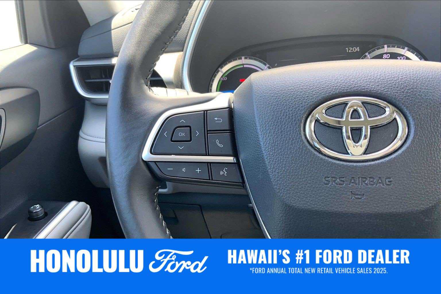 Used 2025 Toyota Highlander XLE AWD/4WD image 24