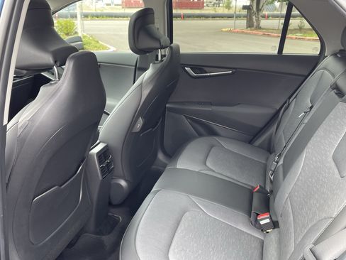 Used 2023 Kia Niro Wave FWD image 14