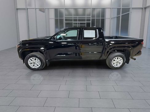 Certified 2025 Toyota Tacoma SR5 w/ SR5 Upgrade Package image 5