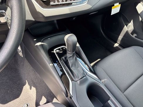 New 2026 Toyota Corolla LE FWD image 17