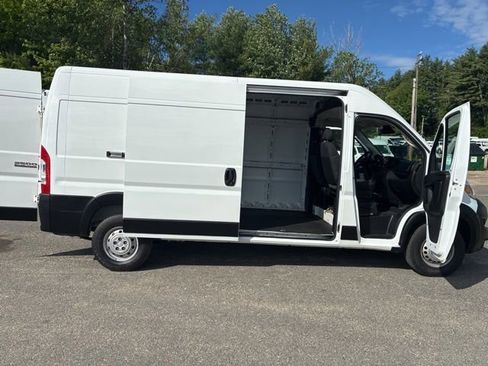 Used 2023 RAM ProMaster 2500 FWD image 16