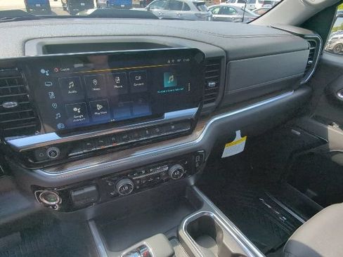 New 2026 Chevrolet Silverado 1500 LT Trail Boss w/ LT Trail Boss Premium Package AWD/4WD image 16