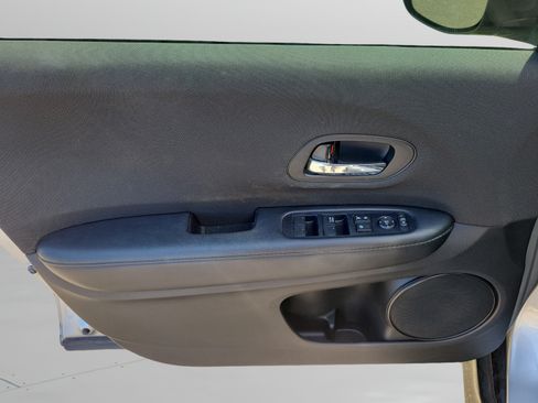 Certified 2019 Honda HR-V Sport image 21