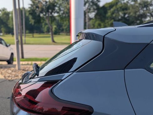 Used 2023 Nissan Kicks SR w/ Exterior Package FWD image 13