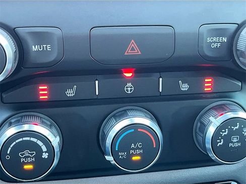 Used 2024 RAM 1500 Big Horn image 20