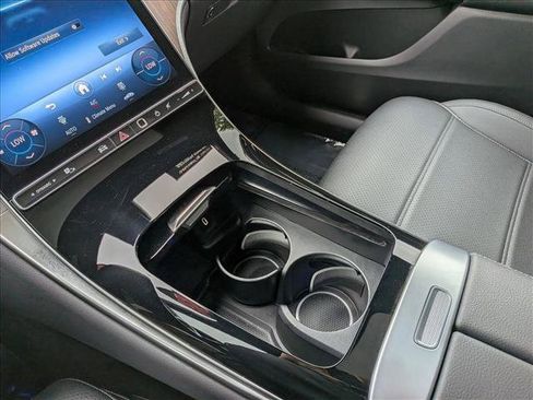 Certified 2026 Mercedes-Benz GLC 300 4MATIC image 11