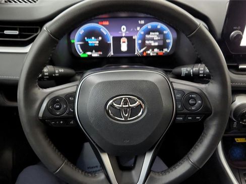 Used 2024 Toyota RAV4 Limited image 19