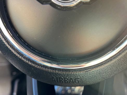 Used 2016 MINI Cooper Clubman S FWD image 16