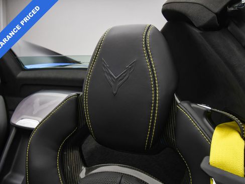 Used 2023 Chevrolet Corvette Stingray w/ Z51 Performance Package image 50