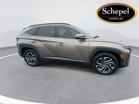 Used 2025 Hyundai Tucson Limited image 9