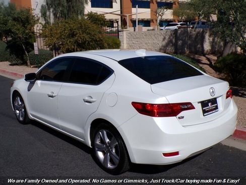 Used 2014 Acura ILX w/ Technology Package image 7