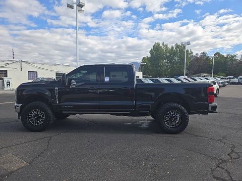 New 2025 Ford F350 Lariat w/ Lariat Ultimate Package image 8