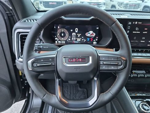 New 2026 GMC Canyon AT4 w/ Technology Plus Package AWD/4WD image 24