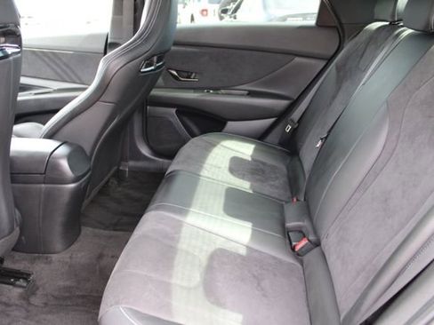 Used 2022 Hyundai Elantra N Base image 33