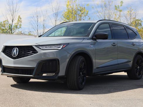 New 2026 Acura MDX A-Spec image 3