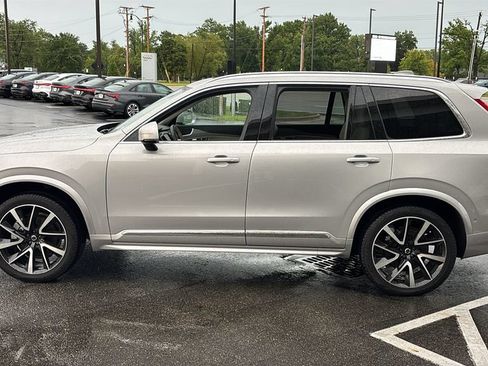 Certified 2024 Volvo XC90 B6 Plus AWD/4WD image 3