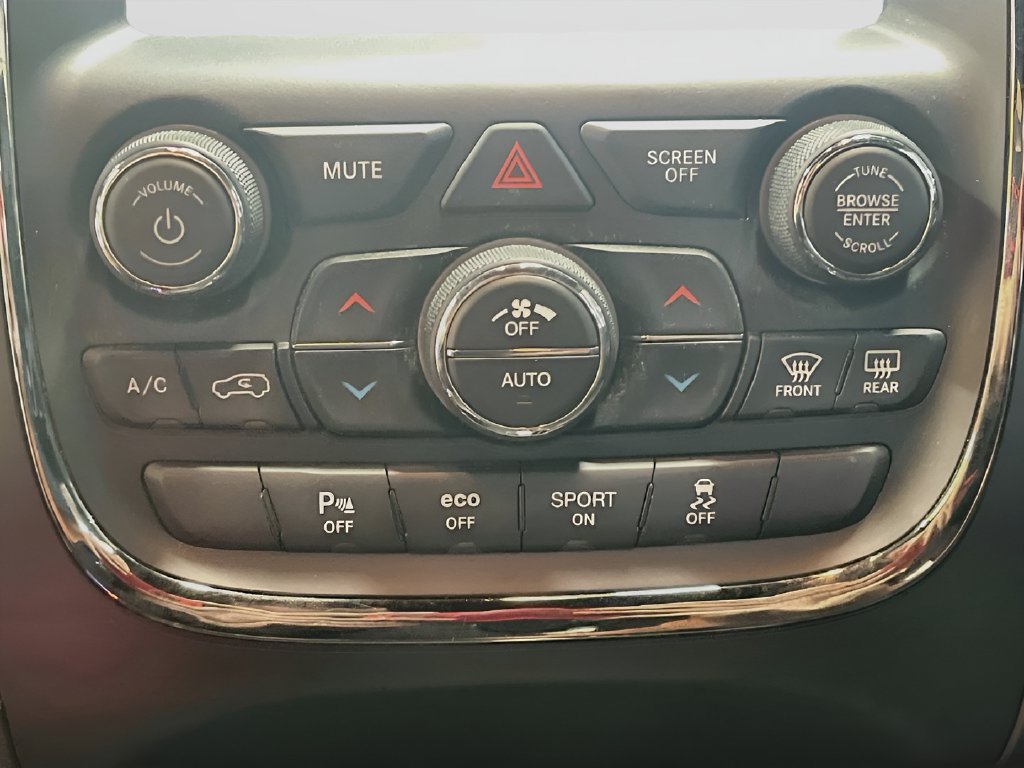 Used 2020 Dodge Durango R/T AWD/4WD image 16