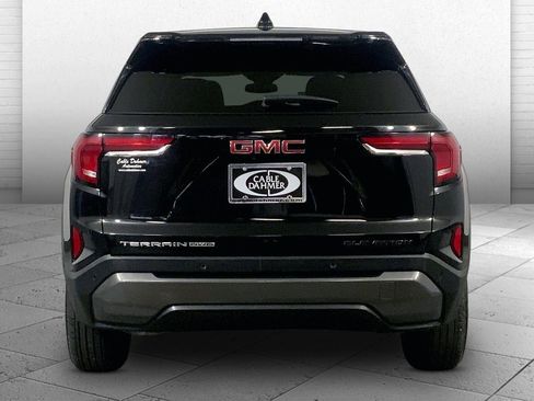 Used 2025 GMC Terrain Elevation AWD/4WD image 3
