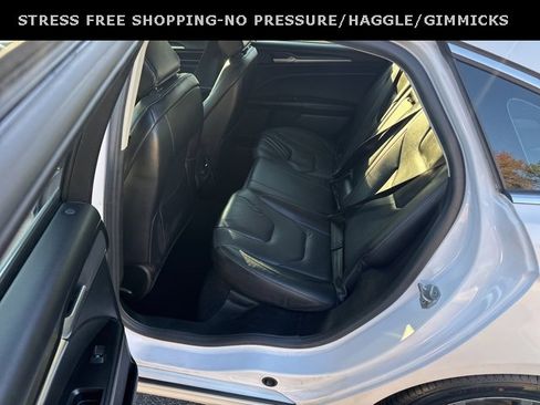 Used 2020 Ford Fusion Titanium image 29