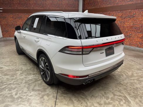 Used 2020 Lincoln Aviator Reserve w/ Equipment Group 201A image 3