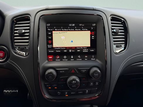 Used 2018 Dodge Durango SRT w/ SRT Interior Appearance Group AWD/4WD image 17