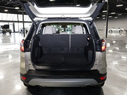 Used 2017 Ford Escape Titanium AWD/4WD image 31