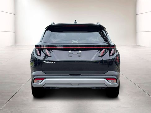 New 2026 Hyundai Tucson Limited FWD image 6