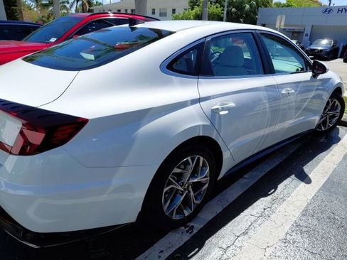 Used 2023 Hyundai Sonata SEL image 3