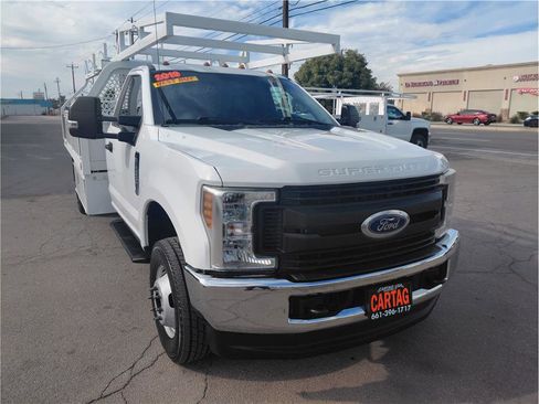 Used 2019 Ford F350 XL w/ XL Value Package image 3