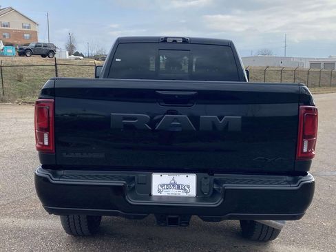 New 2026 RAM 2500 Laramie AWD/4WD image 5