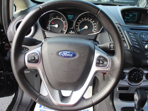 Used 2016 Ford Fiesta SE image 14
