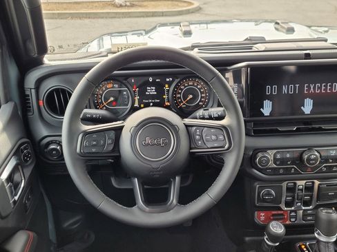 New 2026 Jeep Wrangler Unlimited Rubicon image 9