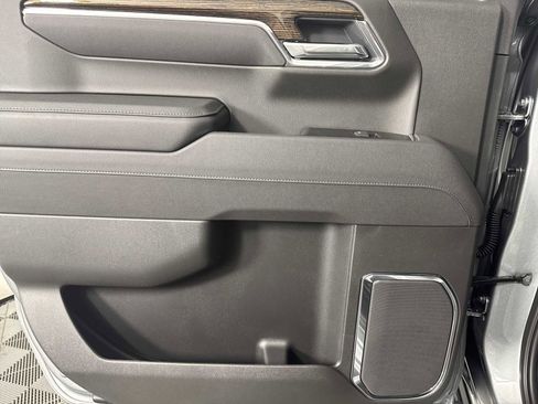 New 2025 GMC Sierra 1500 Elevation w/ Elevation Premium Package image 22