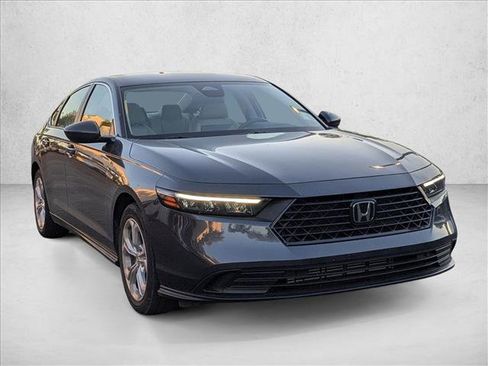 Used 2024 Honda Accord LX image 3