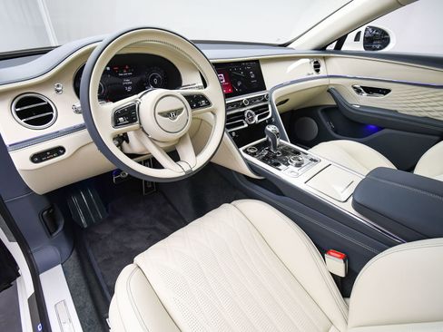 New 2026 Bentley Flying Spur Plug-In Hybrid AWD/4WD image 2