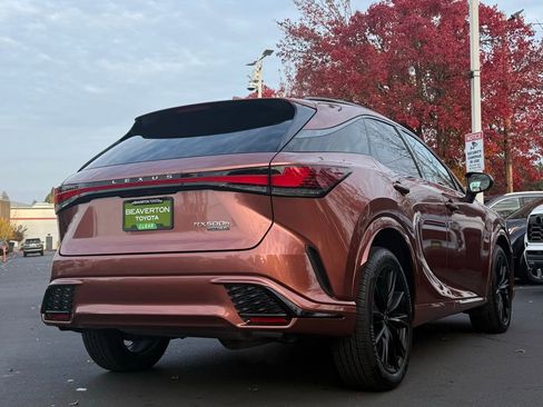 Used 2023 Lexus RX 500h F Sport image 5