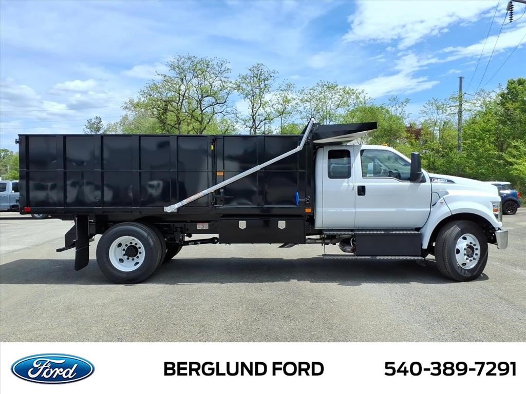 New 2027 Ford F650 2WD SuperCab Super Duty image 4