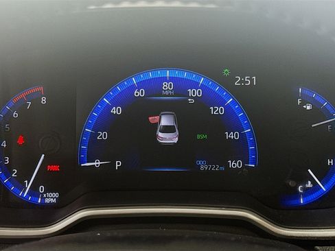 Used 2022 Toyota Corolla XLE FWD image 16